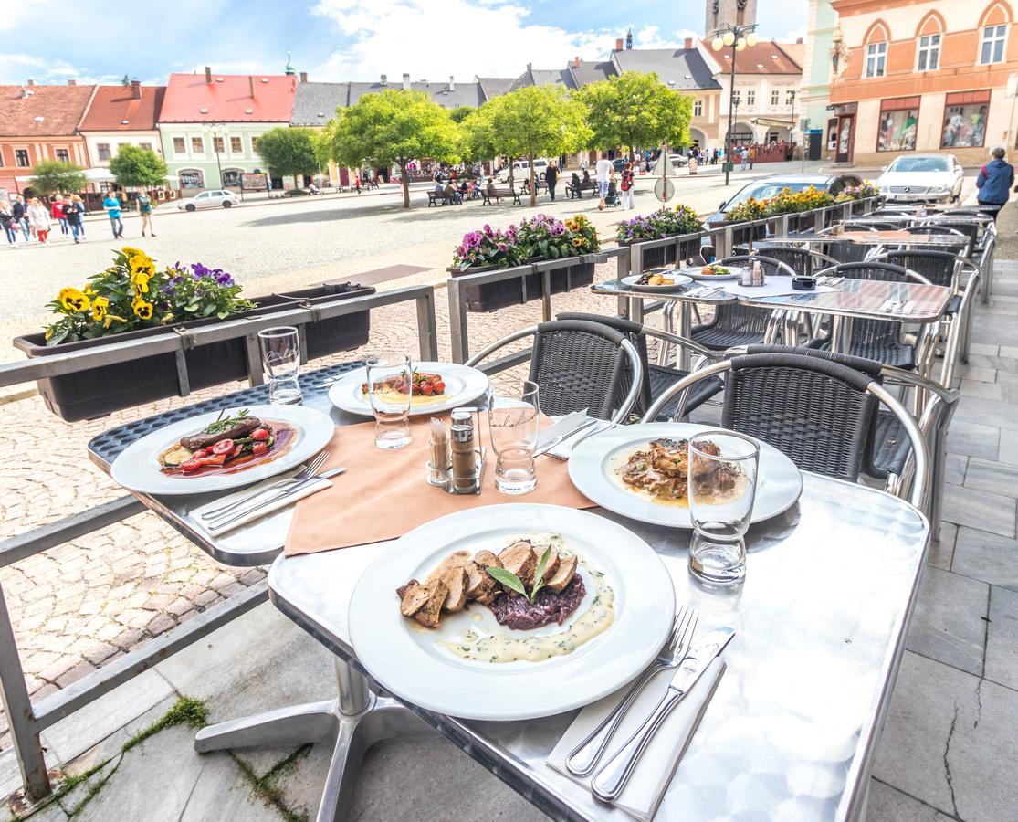 Lh Hotel Medinek Old Town Kutna Hora Ngoại thất bức ảnh