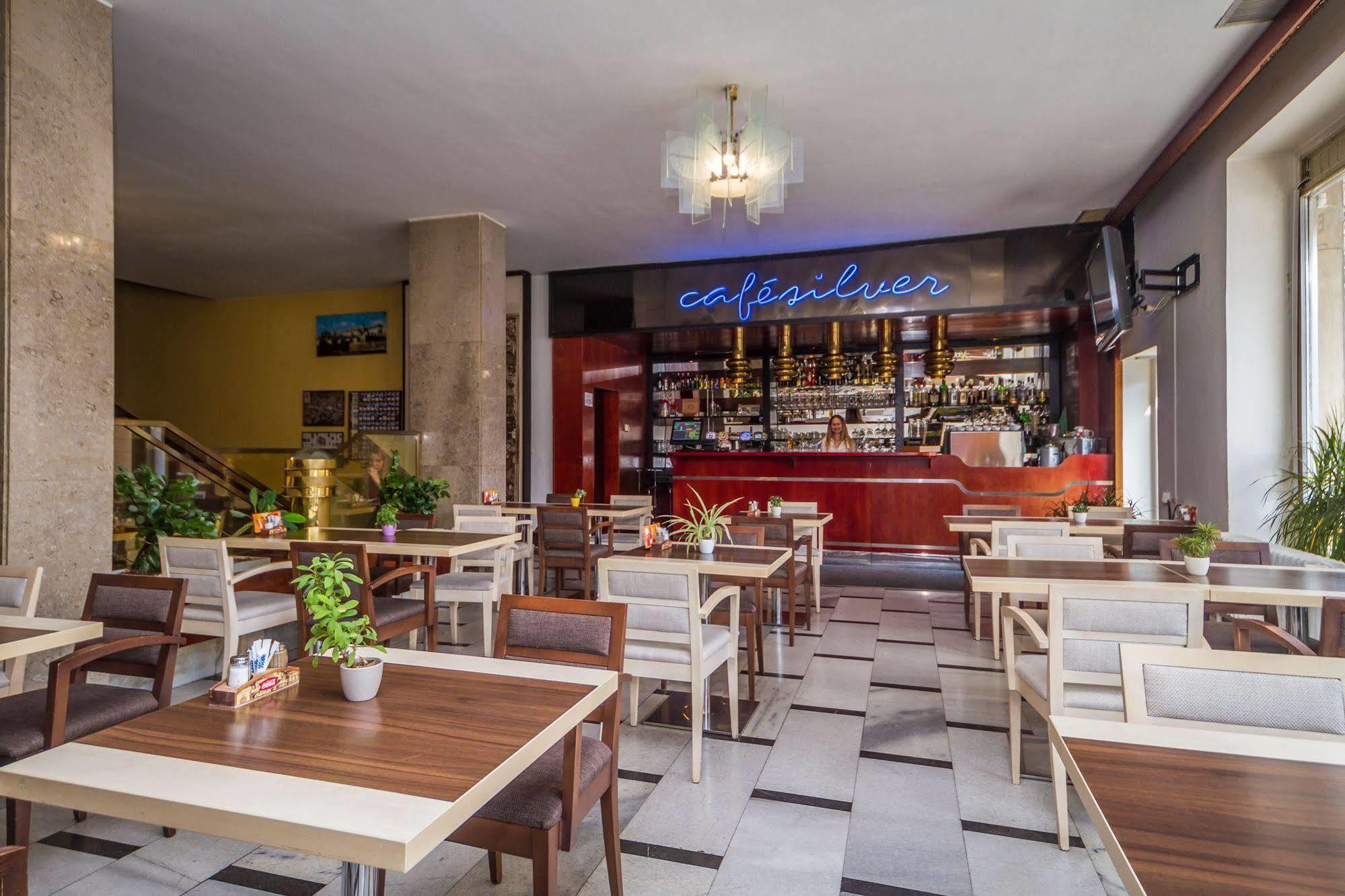 Lh Hotel Medinek Old Town Kutna Hora Ngoại thất bức ảnh