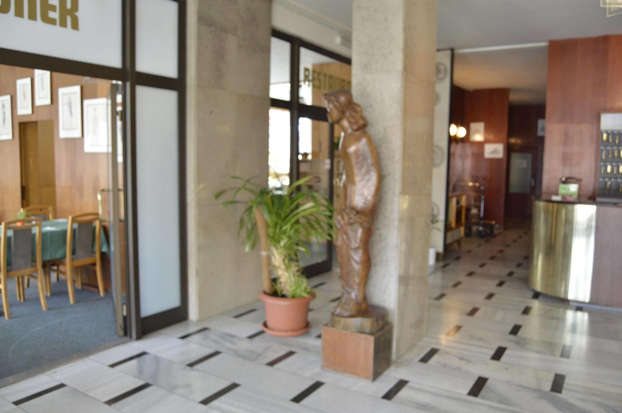 Lh Hotel Medinek Old Town Kutna Hora Ngoại thất bức ảnh